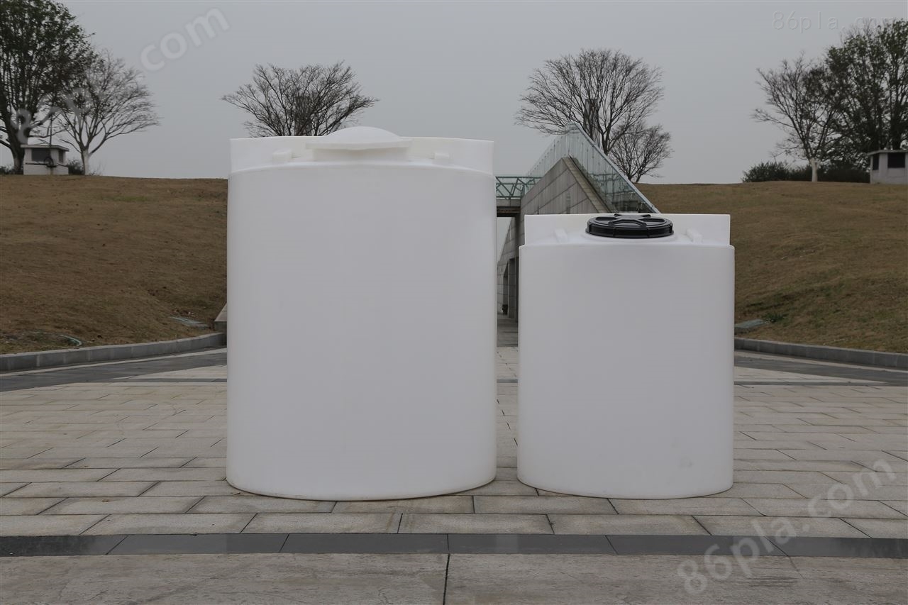 六合区1T吨塑料水桶大圆桶储水桶箱